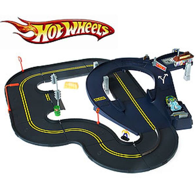 Hot wheels curve store accessory playset