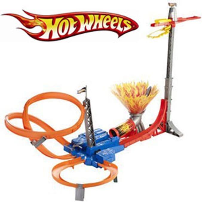 Hot Wheels Sky Jump Track Set