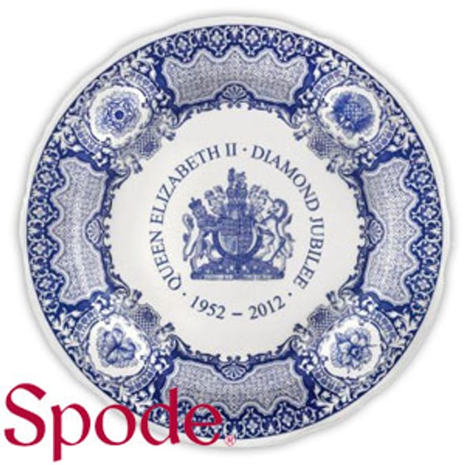 Queen's Diamond Jubilee Plate by Spode Home Bargains
