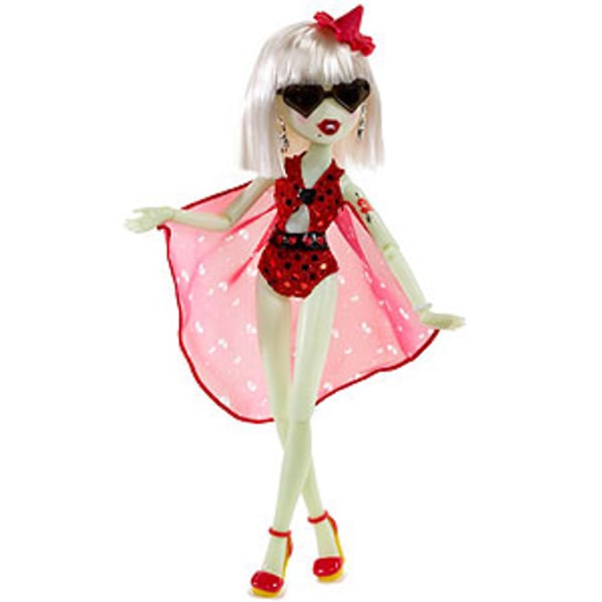 Bratzillaz Glam Gets Wicked Midnight Beach Cloetta Spelletta Doll