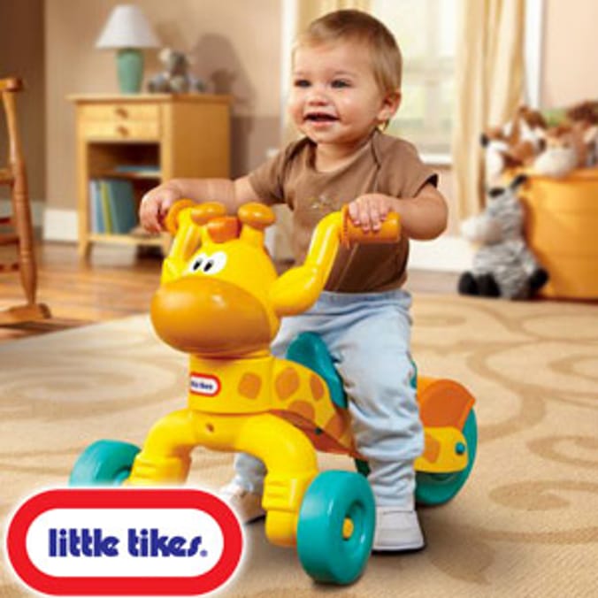 Little Tikes Go & Grow Lil' Rollin' Giraffe Ride-On | Home Bargains