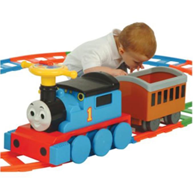 Thomas & friends ride on store train and 22 piece track set