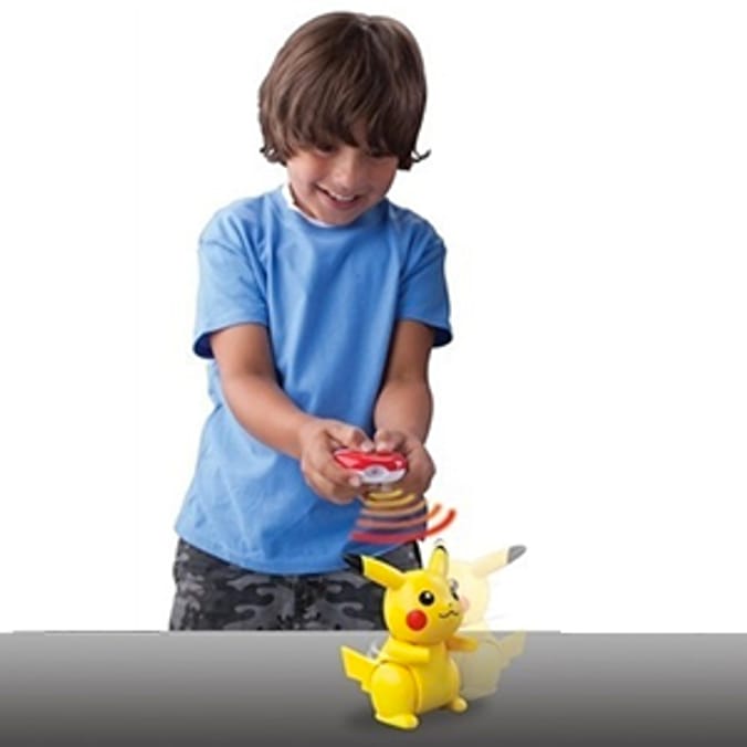 POKEMON Remote Controlled Training Figure - Pikachu - Remote