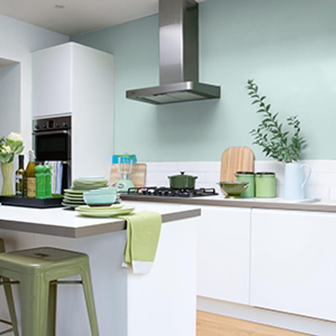 Berger Kitchen & Bathroom MidSheen Emulsion Ocean Breeze 2.5L blue