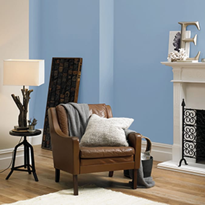 Berger Silk Emulsion Blue Glass 2.5L paint emulsion diy feature wall Home Bargains