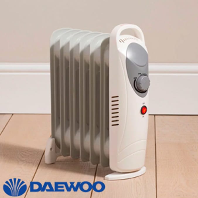 Daewoo 800w Mini Oil Filled Radiator small compact portable heater Home Bargains