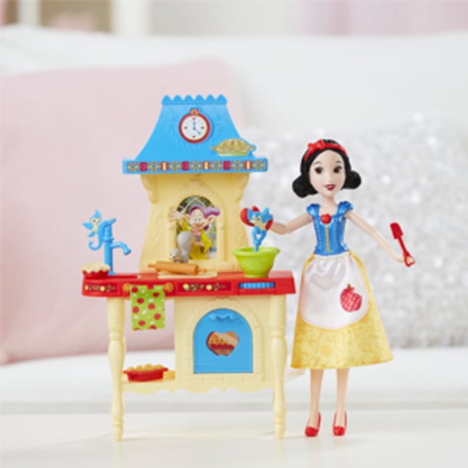  Disney Princess Stir 'n Bake Kitchen : Hasbro: Toys & Games