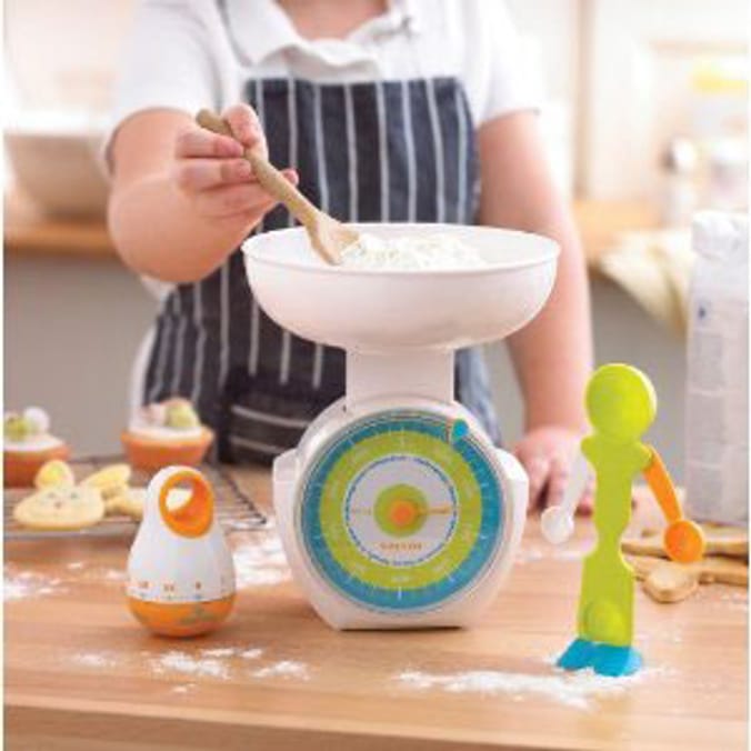 Home bargains best sale toy kitchen