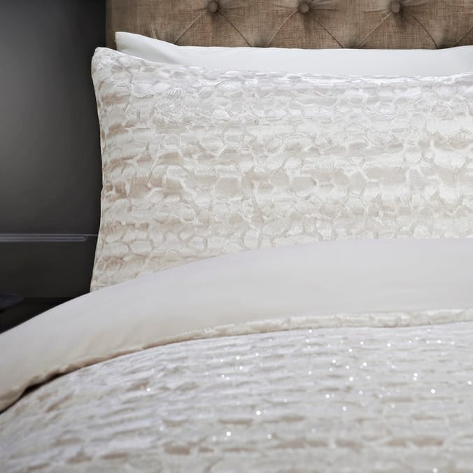 Sleepdown Glitter Velvet Ivory Luxury Duvet Set, beddings duvets covers