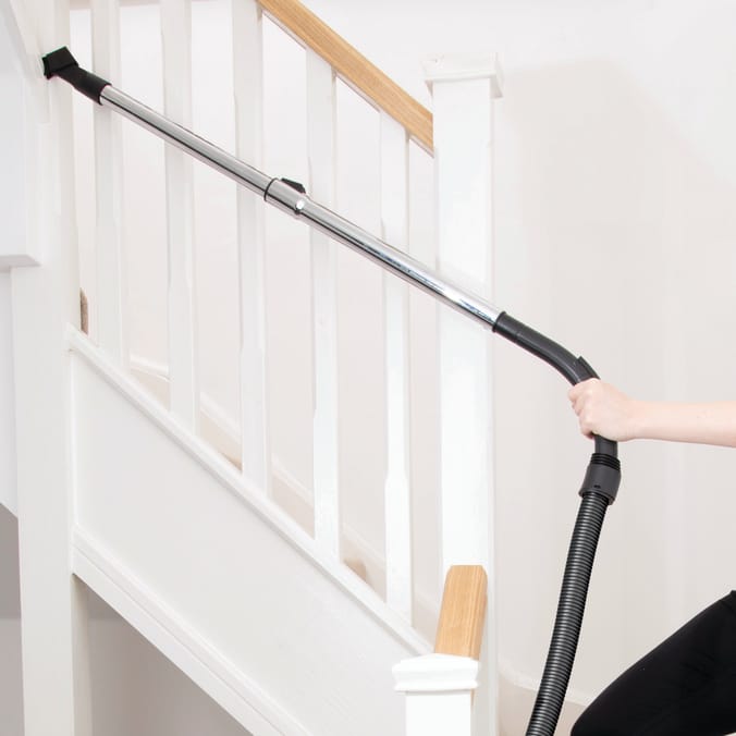 Daewoo 2l Tornado Bagless Cyclonic Vacuum 700W Cyclonic Vacuum