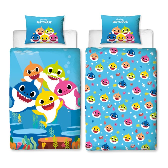 Baby Shark Underwater Single Panel Reversible Duvet Set, duvets covers