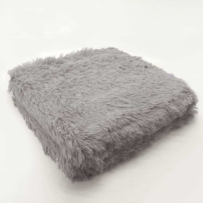 Sleepdown Luxury Long Pile Faux Fur Throw: Silver