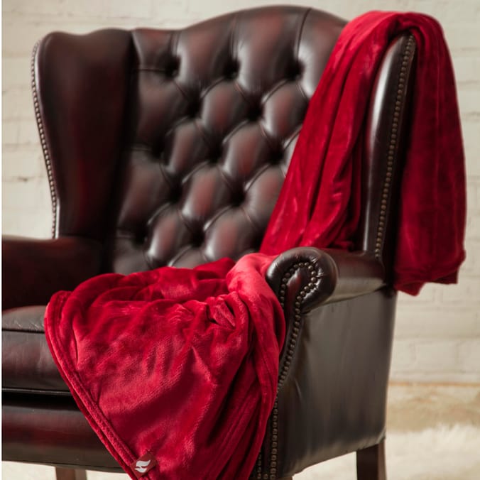 Heat Holders Oversized Luxury Fleece Blanket Cranberry