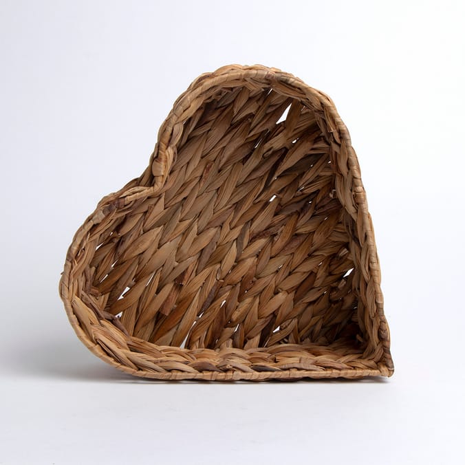 Heart basket store