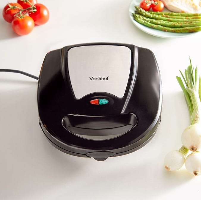 Vonshef 13177 Two-in-One Sandwich and Waffle Maker for 220 Volts