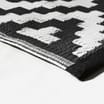 The Outdoor Living Collection: Outdoor Garden Rug - Black