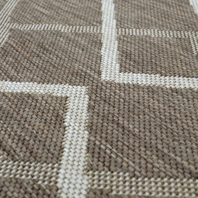 Diamond Overlap Indoor/Outdoor Rug Natural, rugs runners, rugs garden