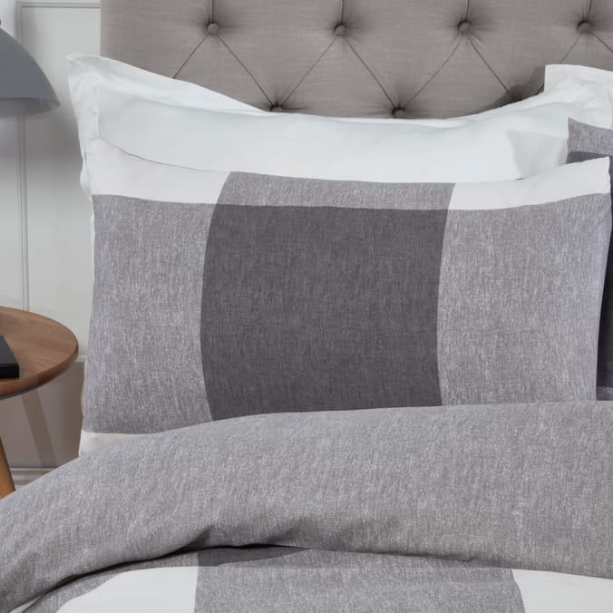 Sleepdown Chunky Gingham Check Duvet Set Charcoal, patterned