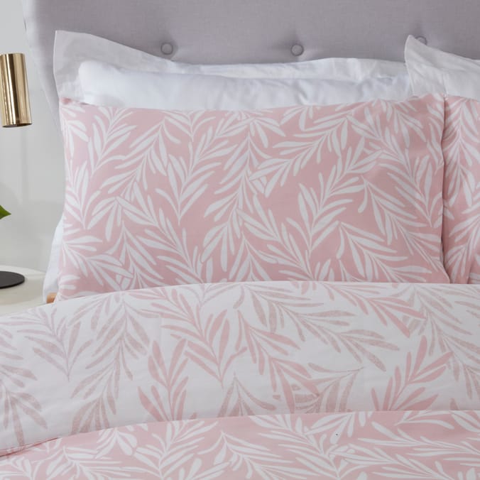 Sleepdown Trailing Leaf Blush Pink Bedding Reversible Duvet Set Home