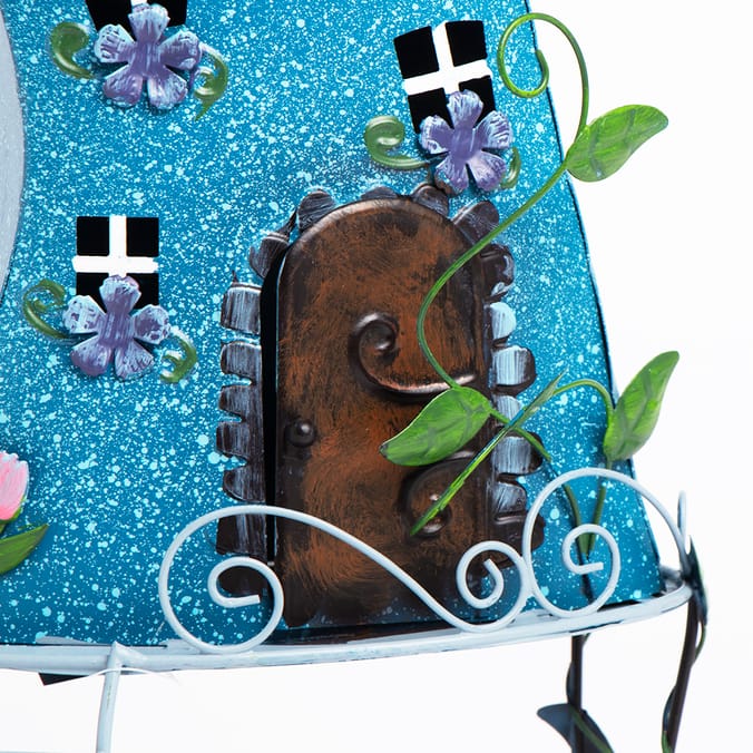 Jardin: Metal Fairy House