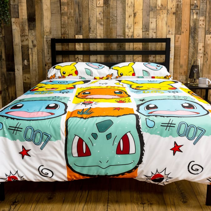 Pokemon Rocks Rotary Duvet Set Pikachu Squirtle or Charmander kids childrens children s bedding bed sets duvets covers 5056197139370 5056197140024 double single Home Bargains