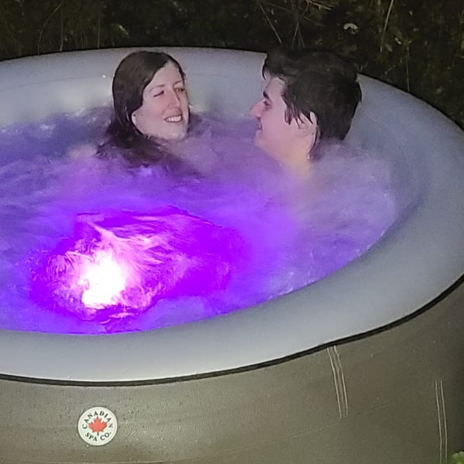 Canadian Spa Grand Rapids 4 Person Inflatable Hot Tub with LEDs and