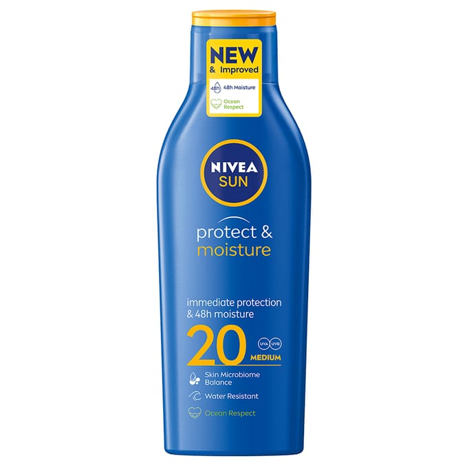 Nivea Sun: Protect & Moisture Lotion 400ml - SPF 20 | Home Bargains