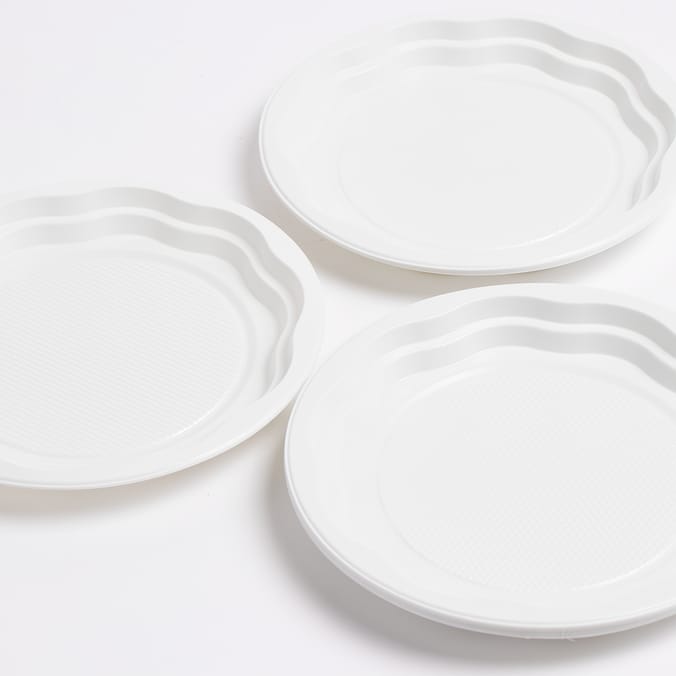 Homeware: Plastic Plates (Case of 240)