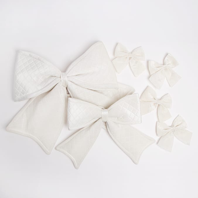 Festive Feeling Decorative Quilted Bow Set Cream, bows christmas xmas