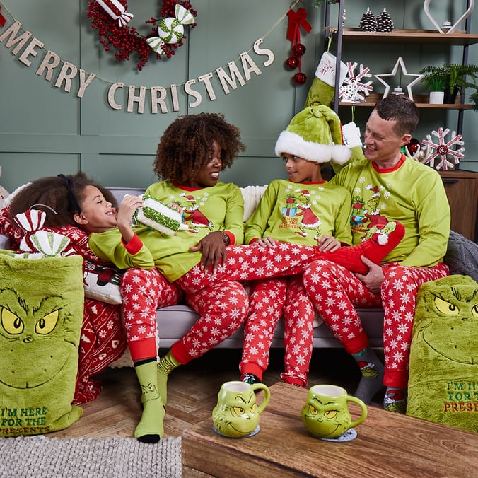 Mr grinch online pajamas