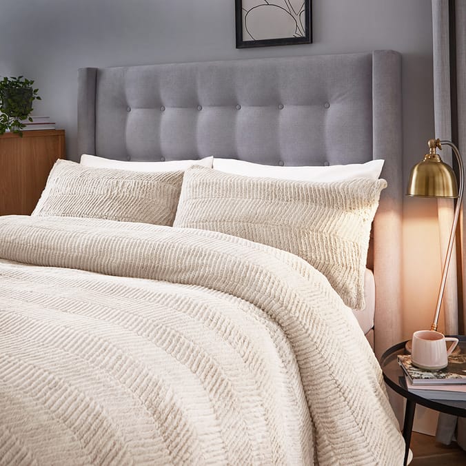 Silentnight Faux Fur Duvet Set Cream, single, double, king, size, kingsize, sb, db, ks