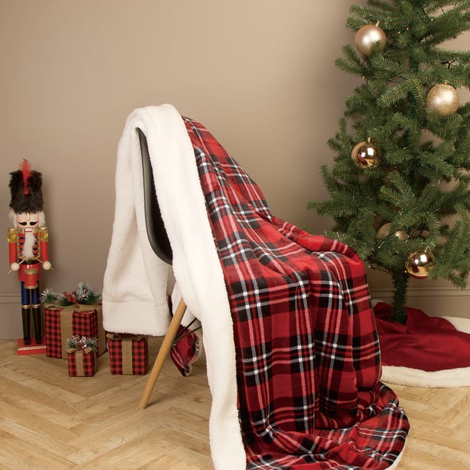 Tartan christmas blanket sale