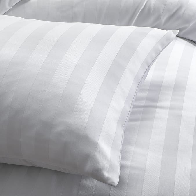 Hotel Collections Egyptian Cotton Duvet Set Home Bargains