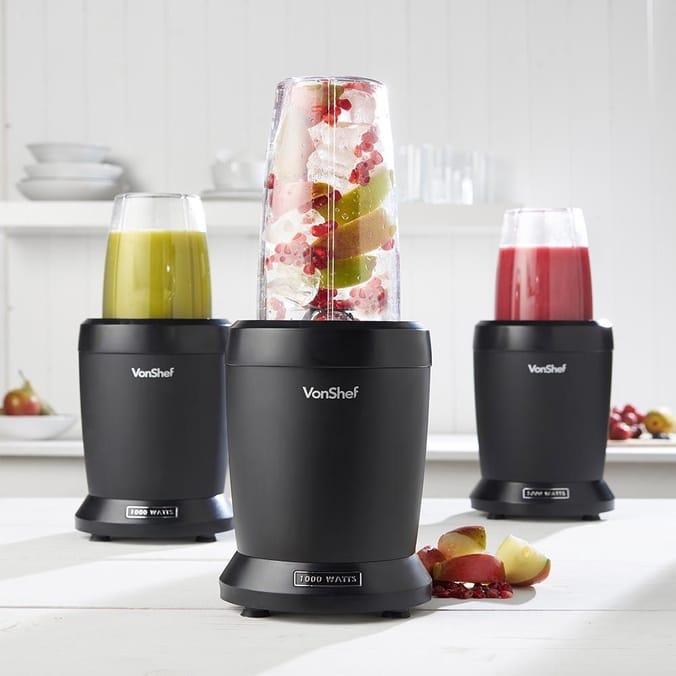 Bojurgle's wireless blender whips up protein shakes and smoothies anywhere  at just $31