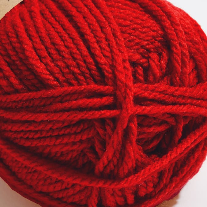 Crafty Things: Chunky Yarn 100g - Red (Case of 6), 29184, 10291849, wool,  yarns, kitting, craft, wools, thick, heavy