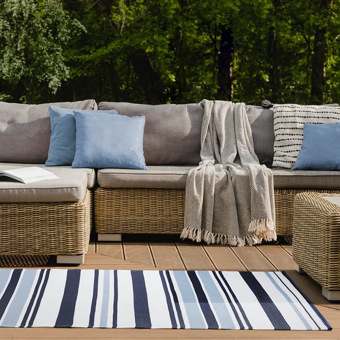 The Outdoor Living Collection Outdoor Trend Garden Rug Blue Stripe