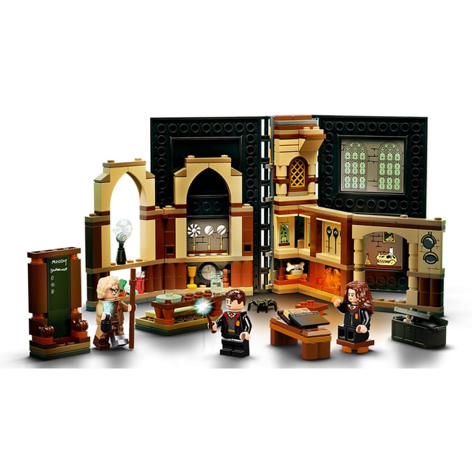 LEGO Harry Potter Hogwarts Moments Defence Class 76396 26090 5702017153384 Home Bargains
