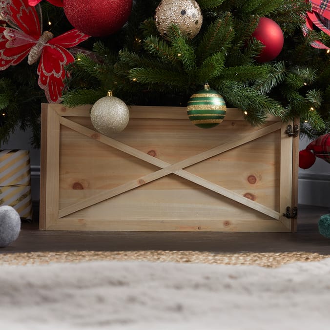 Festive Feeling Wooden Tree Skirtwood natural box boxed crate trees skirts 91033 Home Bargains