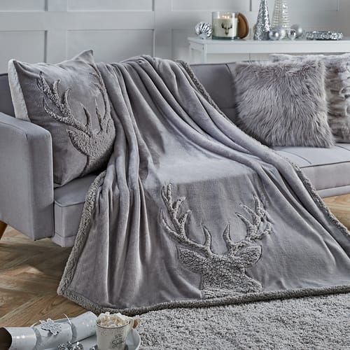 Home Collections Stag Head Sherpa Throw Grey Throw Stag Grey   85954